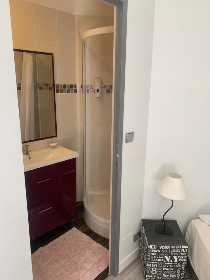 Chambre D'Hotes Le Prieure Gommerville Eksteriør billede